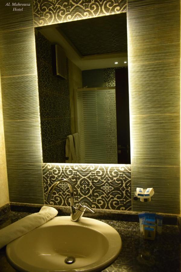 Fleet Club Mahrousa Alexandria Ngoại thất bức ảnh Bathroom in the hotel