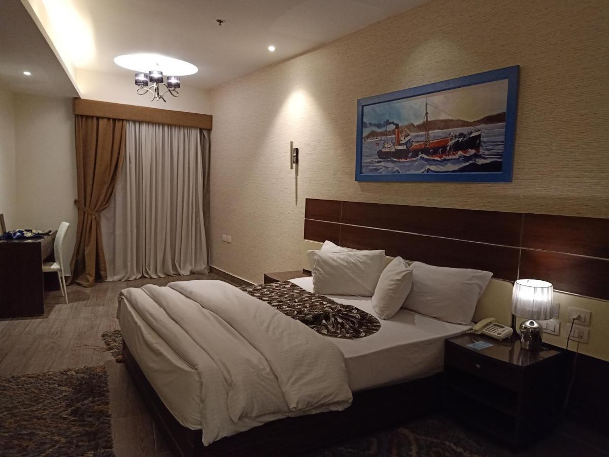 Fleet Club Mahrousa Alexandria Ngoại thất bức ảnh A room at the hotel