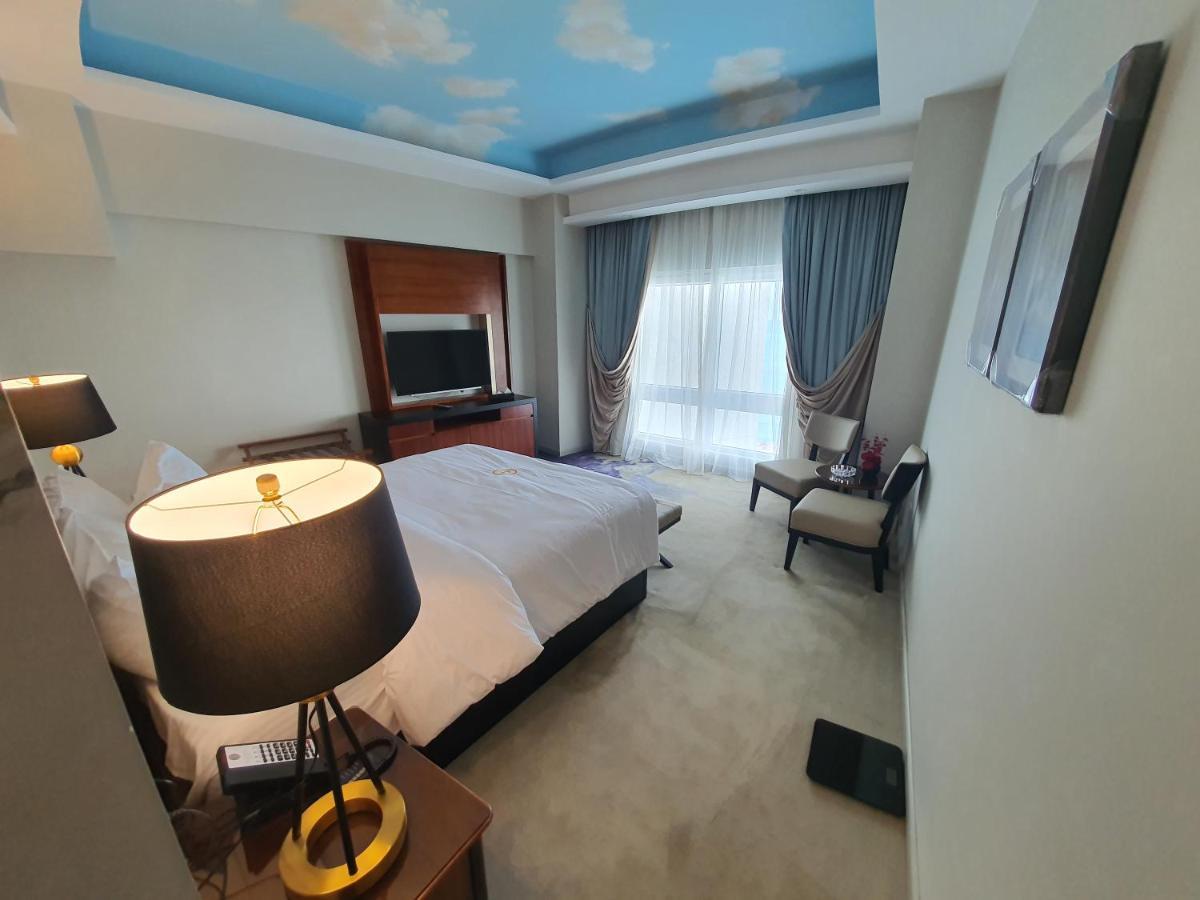 Fleet Club Mahrousa Alexandria Ngoại thất bức ảnh A bedroom at the hotel