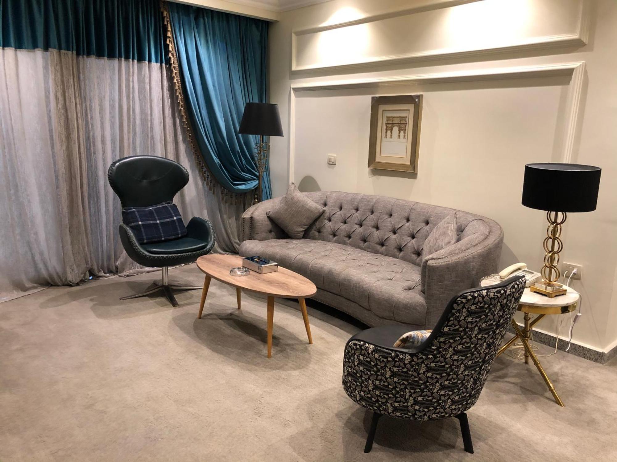 Fleet Club Mahrousa Alexandria Ngoại thất bức ảnh A suite at the hotel